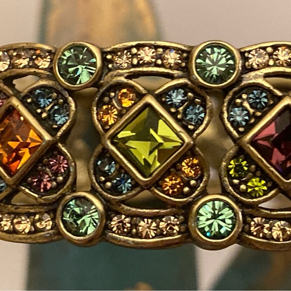 Heidi Daus Color Burst Swarovski 360 Bangle Bracelet - Picture 3 of 16